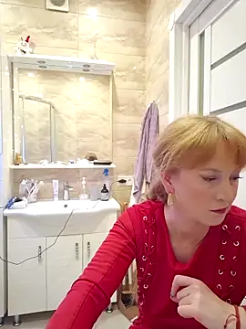 LanaBananaa  online show from 16, 4, 2026