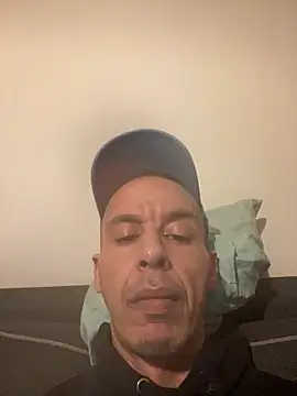 Snapshot of creativeX chatting on 12, 2, 2026 creativeX online show from 12, 2, 2026