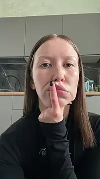 Snapshot of Velvet_Hell chatting on 13, 4, 2026 Velvet Hell online show from 13, 4, 2026