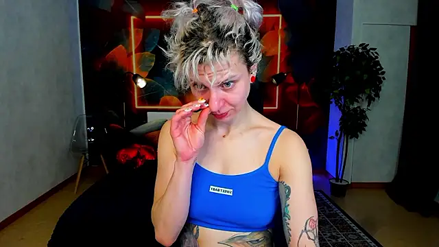 strip dancer online show from 2, 3, 2026