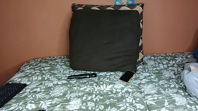 Snapshot of ForeverSexy_ chatting on 19, 6, 2026 ForeverSexy online show from 19, 6, 2026