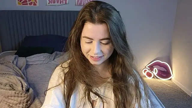 Snapshot of LovingWhisperr chatting on 2, 3, 2026 LovingWhisperr online show from 2, 3, 2026