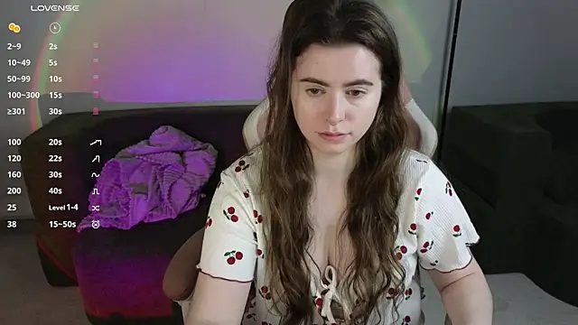 Snapshot of LovingWhisperr chatting on 7, 5, 2026 LovingWhisperr online show from 7, 5, 2026