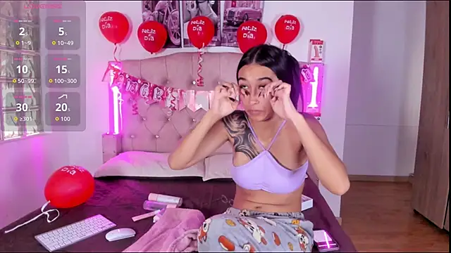 Snapshot of liittle__baby chatting on 13, 2, 2026 liittle baby online show from 13, 2, 2026