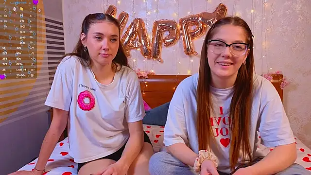 Snapshot of MelanieTwice chatting on 11, 2, 2026 MelanieTwice online show from 11, 2, 2026