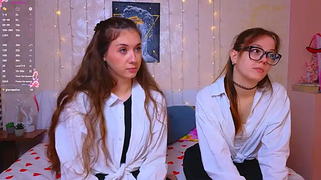 Snapshot of MelanieTwice chatting on 1, 3, 2026 MelanieTwice online show from 1, 3, 2026