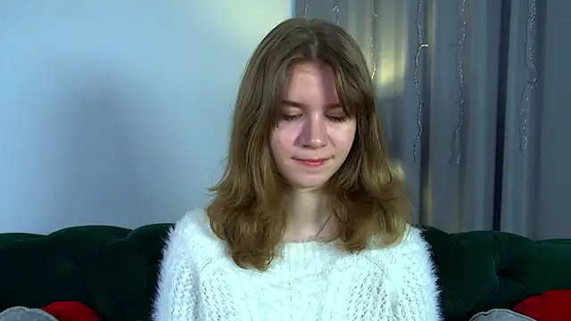 MilaMaelis online show from 8, 4, 2026