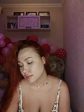 Snapshot of LolaaMint_ chatting on 18, 2, 2026 LolaaMint online show from 18, 2, 2026