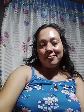 May Bombs online show from 19, 2, 2026