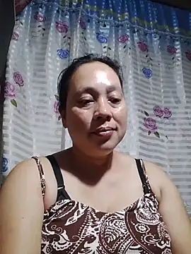 May Bombs online show from 28, 2, 2026