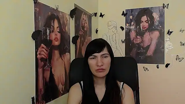 Snapshot of Rosalinda_ro chatting on 6, 5, 2026 Rosalinda ro online show from 6, 5, 2026