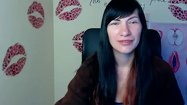 Snapshot of Rosalinda_ro chatting on 10, 5, 2026 Rosalinda ro online show from 10, 5, 2026