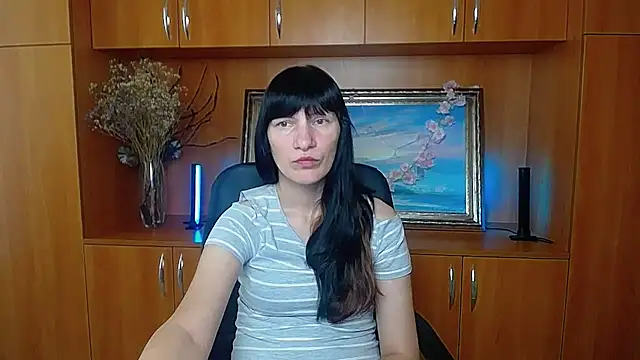 Snapshot of Rosalinda_ro chatting on 19, 5, 2026 Rosalinda ro online show from 19, 5, 2026