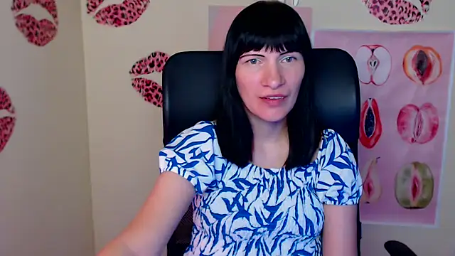 Snapshot of Rosalinda_ro chatting on 21, 5, 2026 Rosalinda ro online show from 21, 5, 2026
