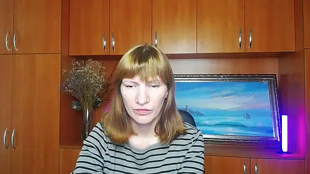 Snapshot of Rosalinda_ro chatting on 13, 6, 2026 Rosalinda ro online show from 13, 6, 2026