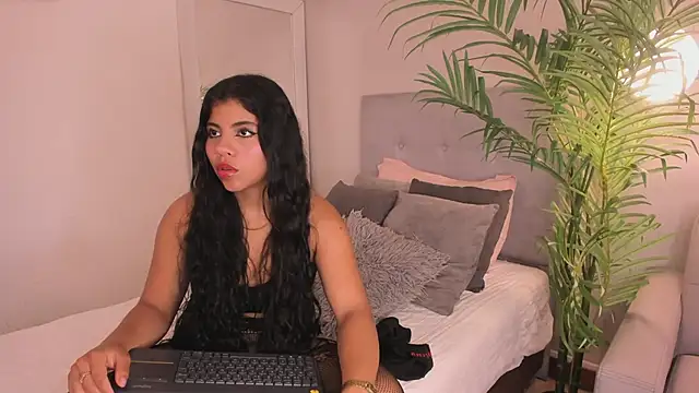 Iriana Vexz online show from 14, 3, 2026