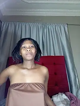 Snapshot of PussyFarrie chatting on 7, 6, 2026 PussyFarrie online show from 7, 6, 2026