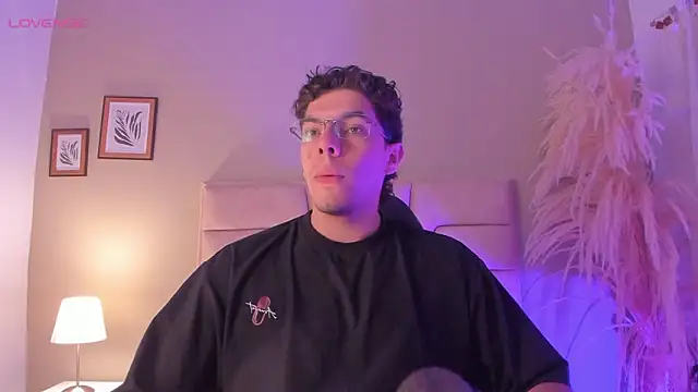 Axel Creed online show from 12, 2, 2026