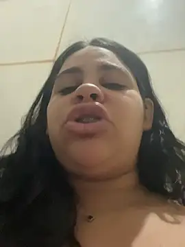 Snapshot of Adriputinha chatting on 7, 4, 2026 Adriputinha online show from 7, 4, 2026