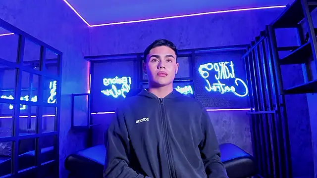 FemNoa online show from 23, 2, 2026