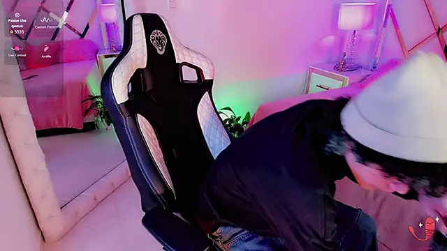 Snapshot of thanier_18 chatting on 24, 2, 2026 thanier 18 online show from 24, 2, 2026