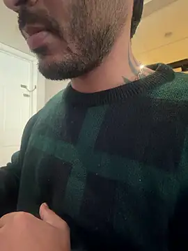 Snapshot of DaggerTie chatting on 24, 2, 2026 DaggerTie online show from 24, 2, 2026