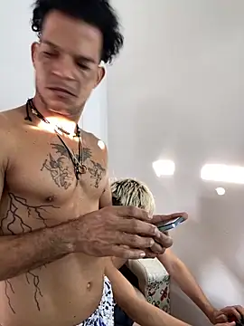 MaxyRyan online show from 3, 4, 2026