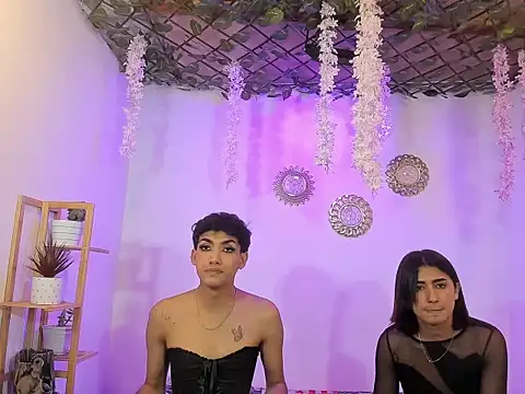 Snover hot2006 online show from 7, 3, 2026