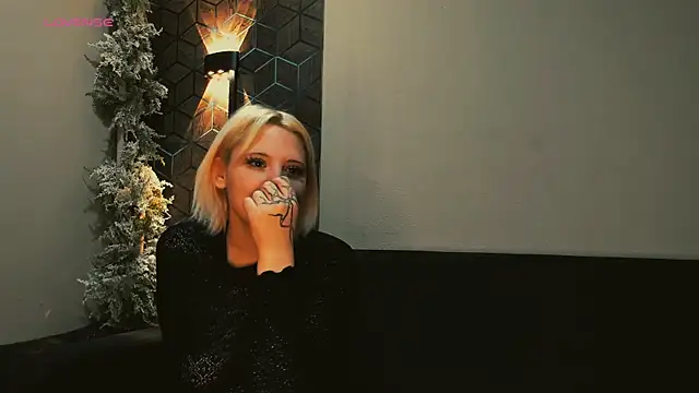 ImNysha online show from 18, 4, 2026