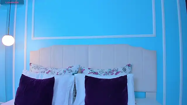 ashley foox online show from 11, 2, 2026