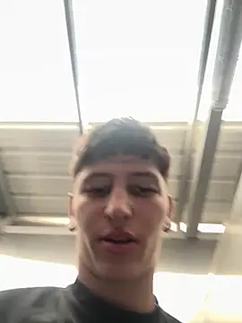 Snapshot of ARON_LUXX chatting on 28, 2, 2026 ARON LUXX online show from 28, 2, 2026