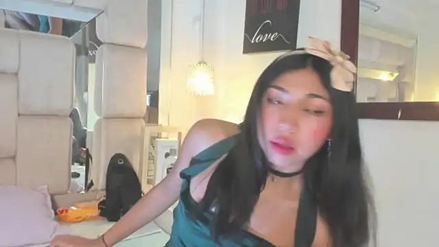 Eva cute7 online show from 8, 4, 2026