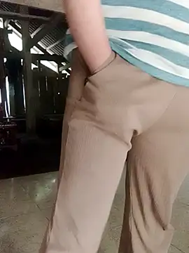 Snapshot of bongtuyet11 chatting on 7, 2, 2026 bongtuyet11 online show from 7, 2, 2026