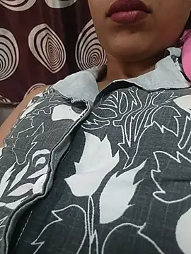 Snapshot of komalsharma99 chatting on 8, 6, 2026 komalsharma99 online show from 8, 6, 2026