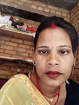 Snapshot of Hot_ree64 chatting on 2, 3, 2026 Hot ree64 online show from 2, 3, 2026