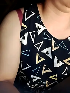 LiilyZi online show from 23, 3, 2026