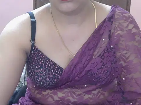 Cute Sheetal online show from 27, 3, 2026