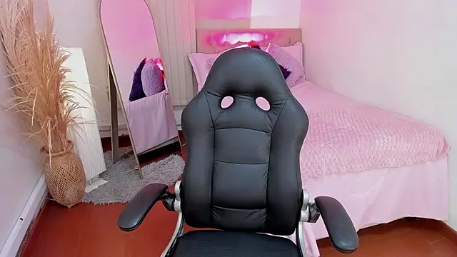 Snapshot of Nahemot_sadish chatting on 1, 3, 2026 Nahemot sadish online show from 1, 3, 2026