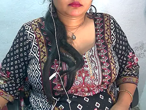 Snapshot of Saniya_K2 chatting on 8, 5, 2026 Saniya K2 online show from 8, 5, 2026