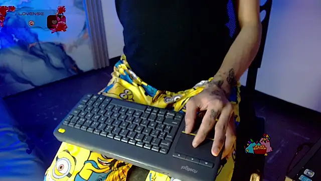 Snapshot of Aranza_Dollts chatting on 10, 7, 2026 Aranza Dollts online show from 10, 7, 2026