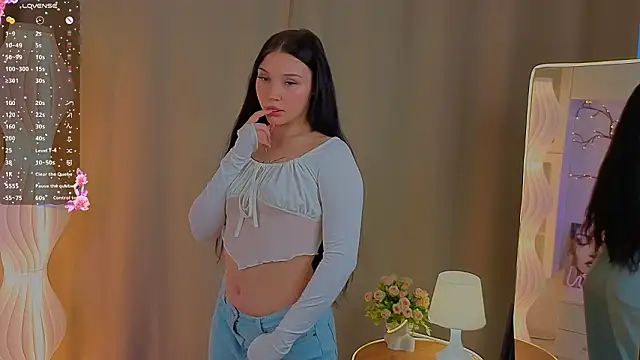 Snapshot of RoxannRunk chatting on 25, 2, 2026 RoxannRunk online show from 25, 2, 2026