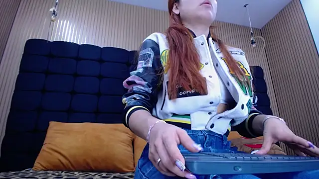 Abby-Hot- online show from 2, 3, 2026