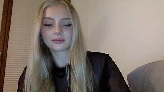 MayaWetDream online show from 25, 3, 2026