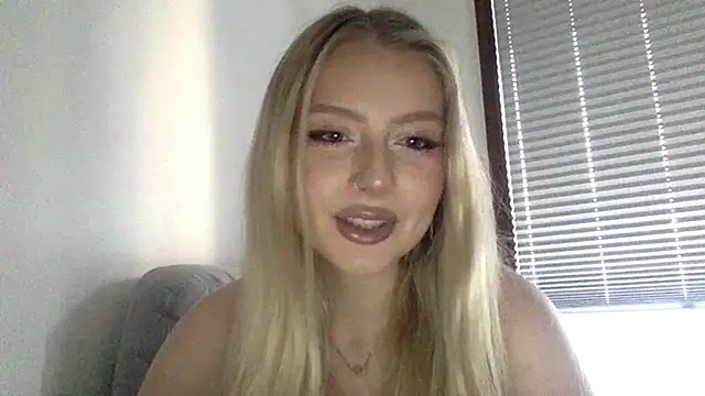 MayaWetDream online show from 21, 6, 2026
