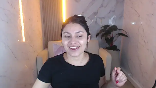 rox luxury tf online show from 13, 3, 2026