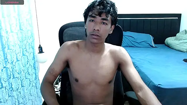 Snapshot of Pedestal_diamant chatting on 27, 5, 2026 Pedestal diamant online show from 27, 5, 2026