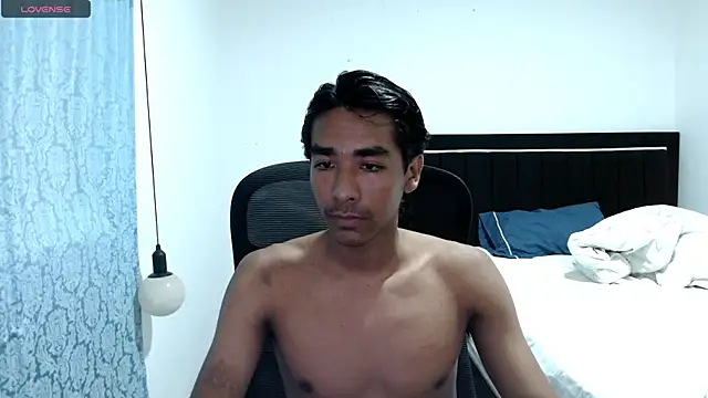 Snapshot of Pedestal_diamant chatting on 2, 6, 2026 Pedestal diamant online show from 2, 6, 2026