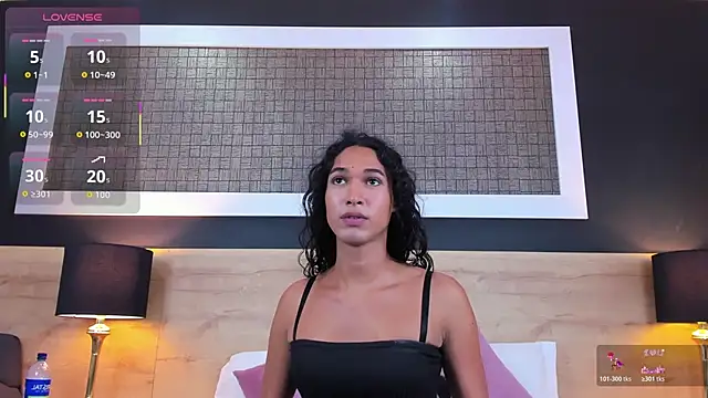 Snapshot of Chloee__Adams chatting on 25, 5, 2026 Chloee Adams online show from 25, 5, 2026