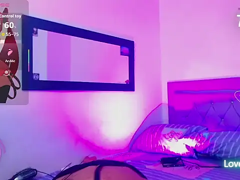 moonlyvelvet online show from 5, 4, 2026