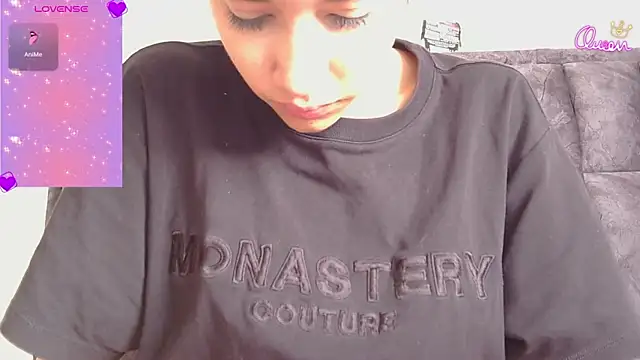 ScarlettMus online show from 7, 4, 2026